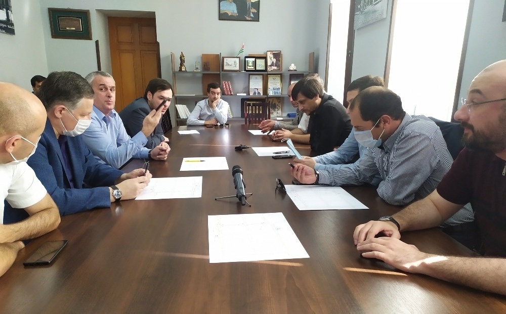 Общественный транспорт будет курсировать по новому маршруту