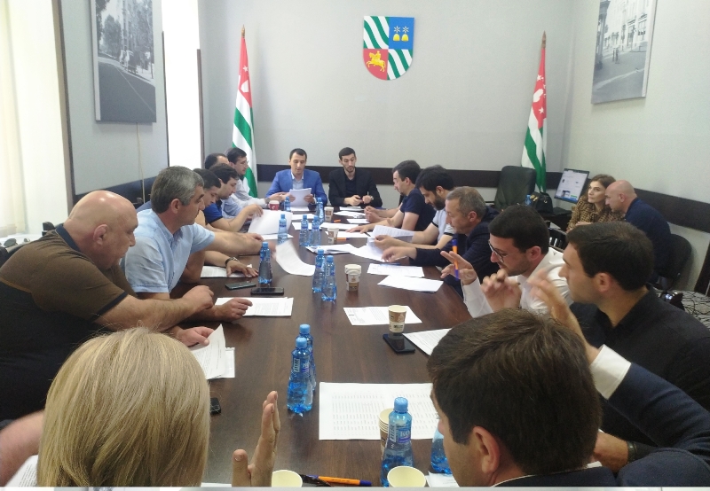 В микрорайоне Маяк одна из улиц названа именем Гайдара Язычба