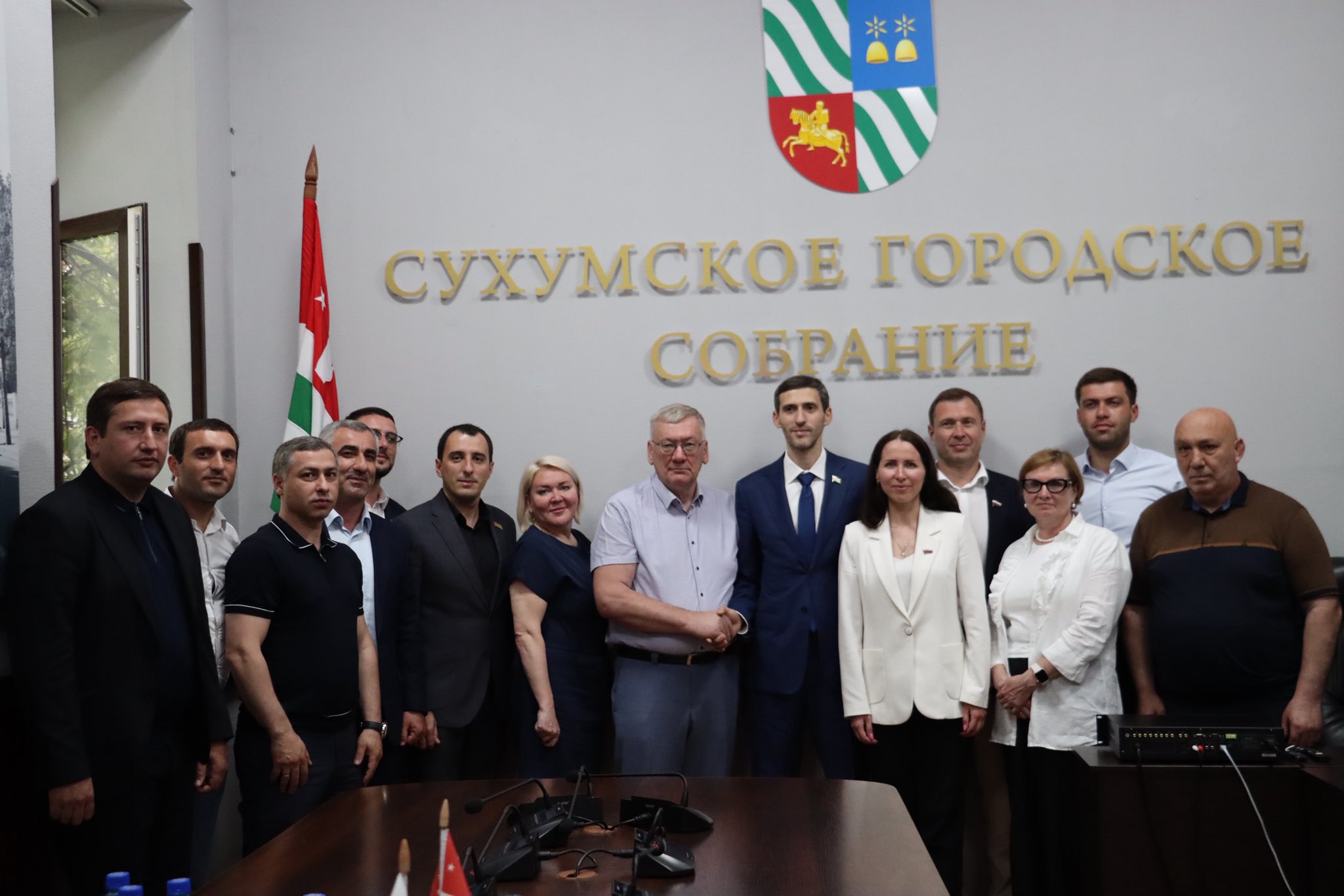 В Сухумском городском Собрании состоялась встреча с депутатами городской Думы Нижнего Новгорода.
