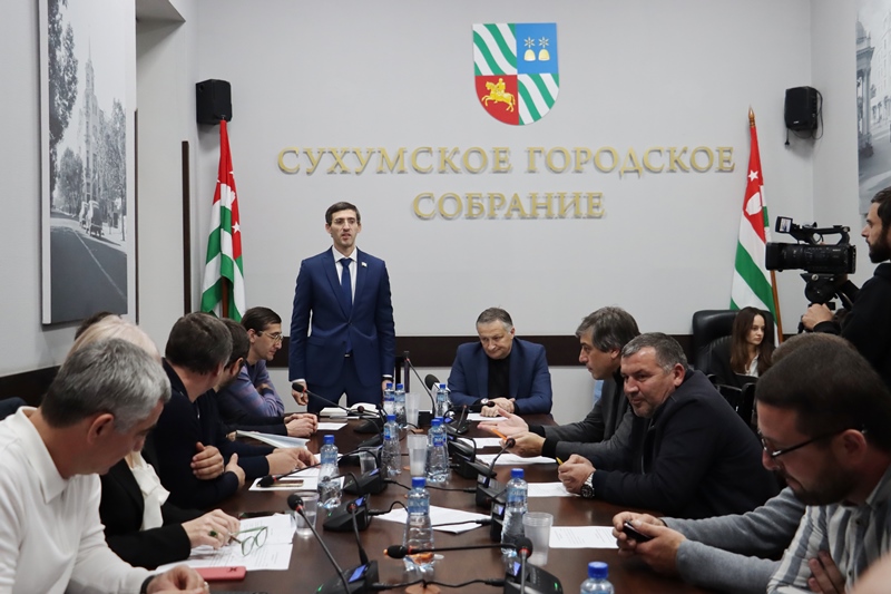 Депутаты Собрания столицы увеличили  бюджет текущего года на 32 миллиона рублей
